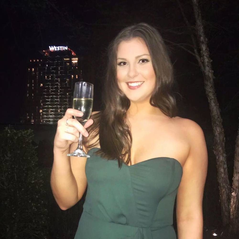 Meet your Posher, Rebecca